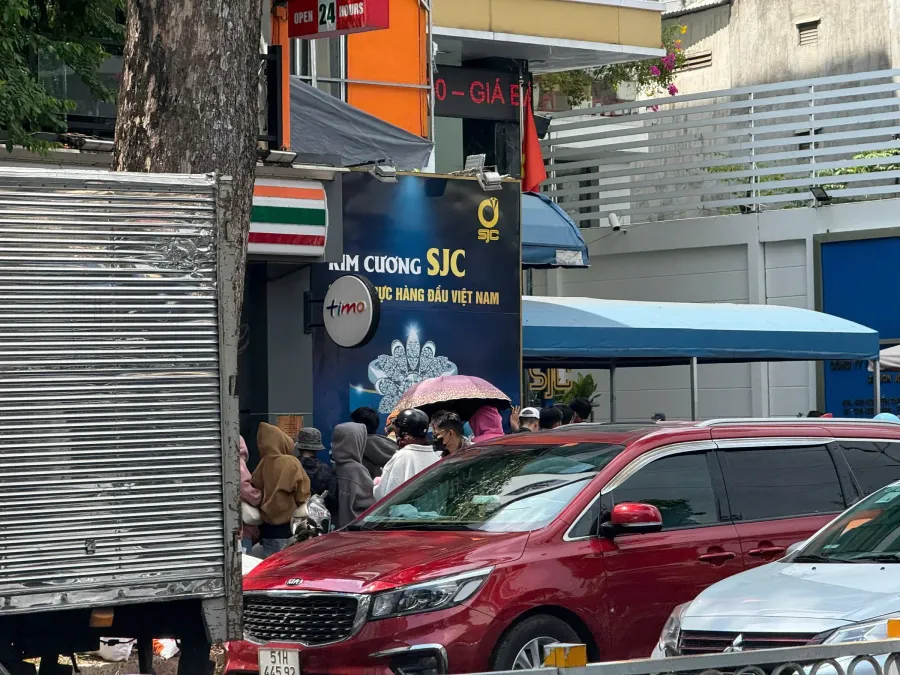 SJC trading counter in Vietnam
