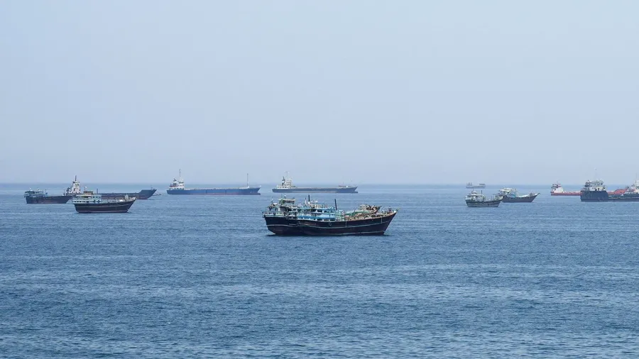 Vessels transiting the Strait of Hormuz, May 2026