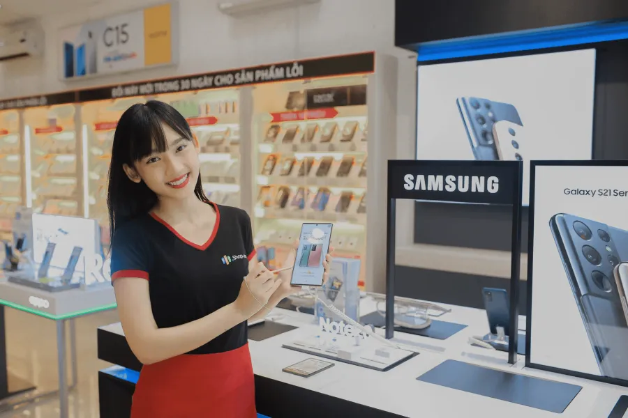 FPT Shop store interior in Vietnam