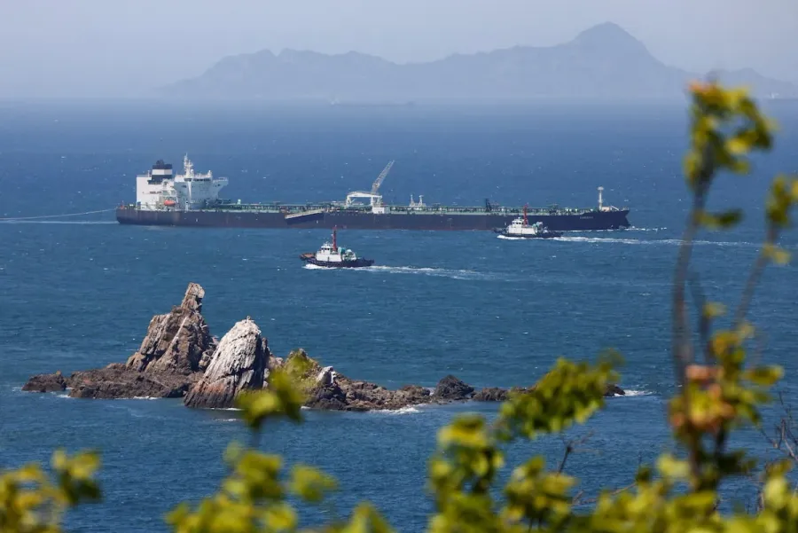 Oil tanker illustration of supply risk near the Strait of Hormuz