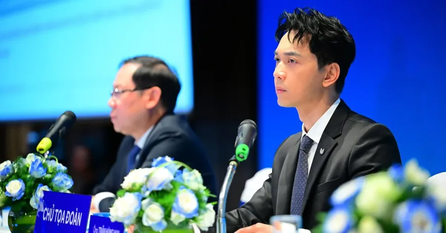 An ACB shareholder event