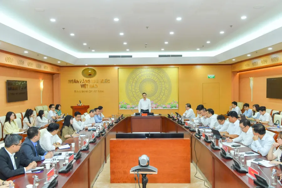 A policy meeting on gold-market management at the State Bank of Vietnam