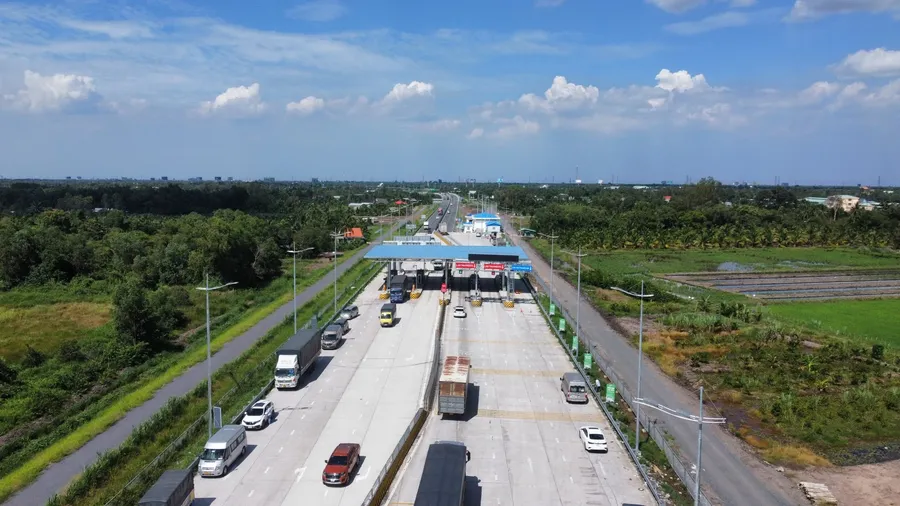 Toll station as a reminder of the infrastructure project's debt-service source