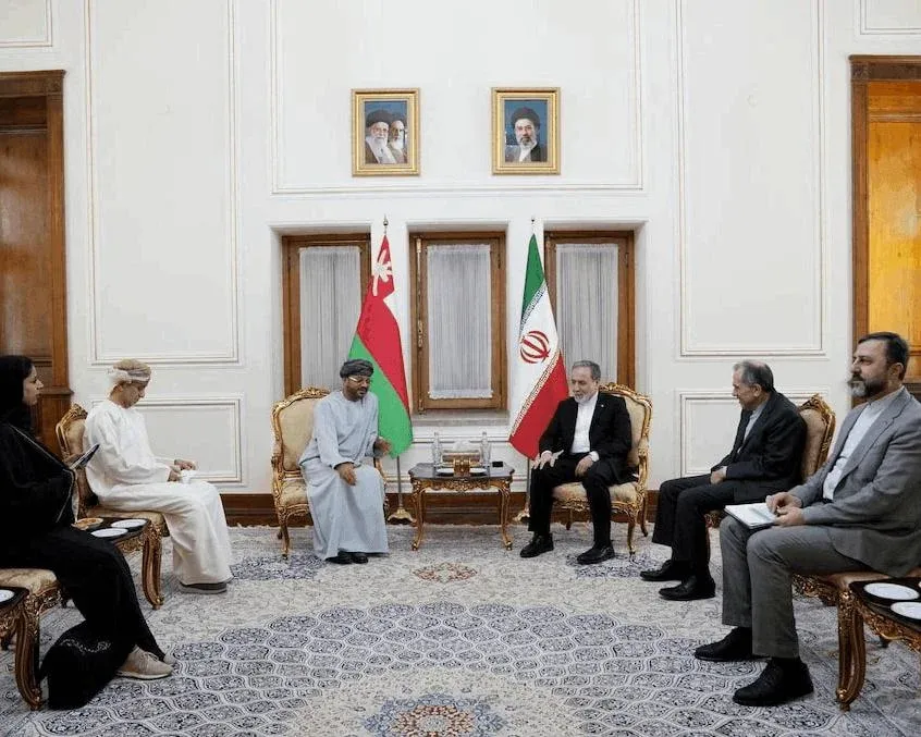 Iran's and Oman's foreign ministers meet in Tehran