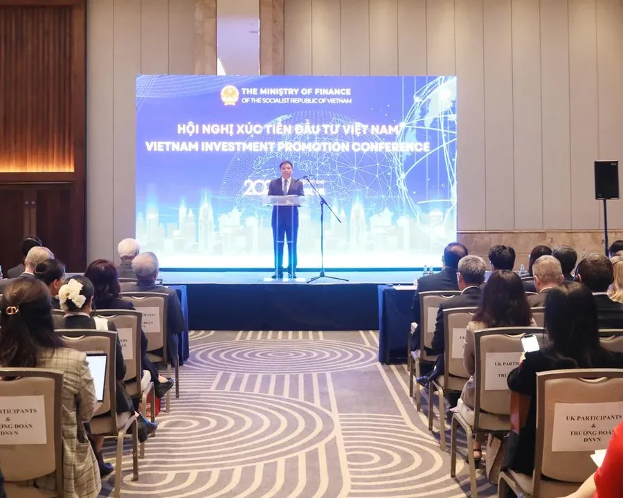 Vietnam investment promotion conference with international investors