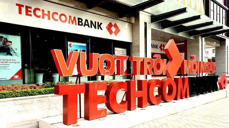 Techcombank headquarters, one of two bank stocks that drew money on the morning of September 23