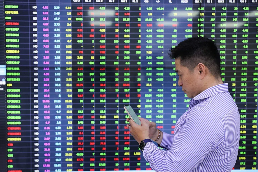 NFP Beats by 3x, FTSE Russell April 7: A Pivotal Week for VN-Index