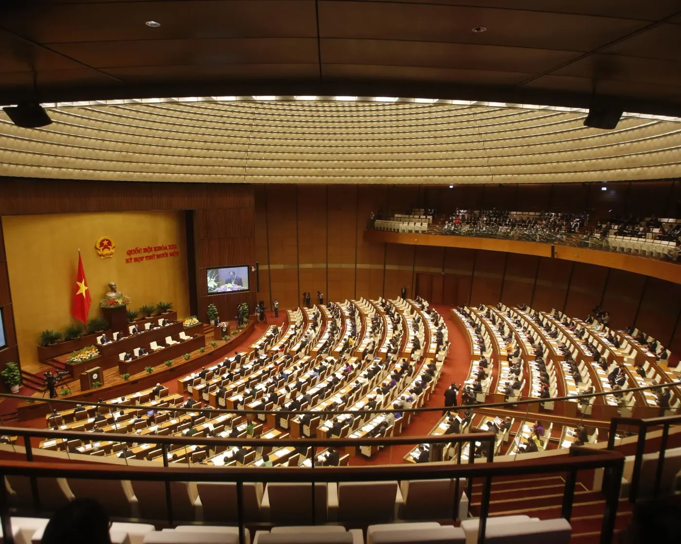 Vietnam Exempts 3 Fuel Taxes: The VND 7,300B/Month Trade-Off