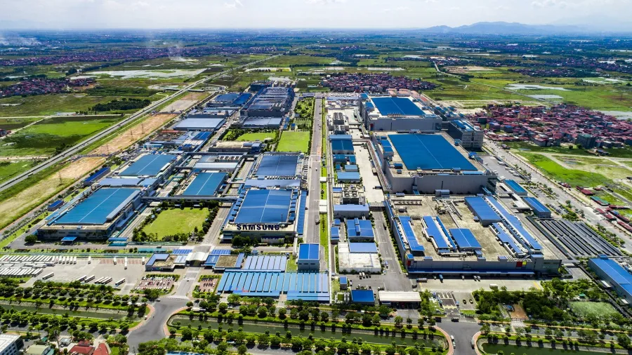 Khu công nghiệp nhìn từ trên cao