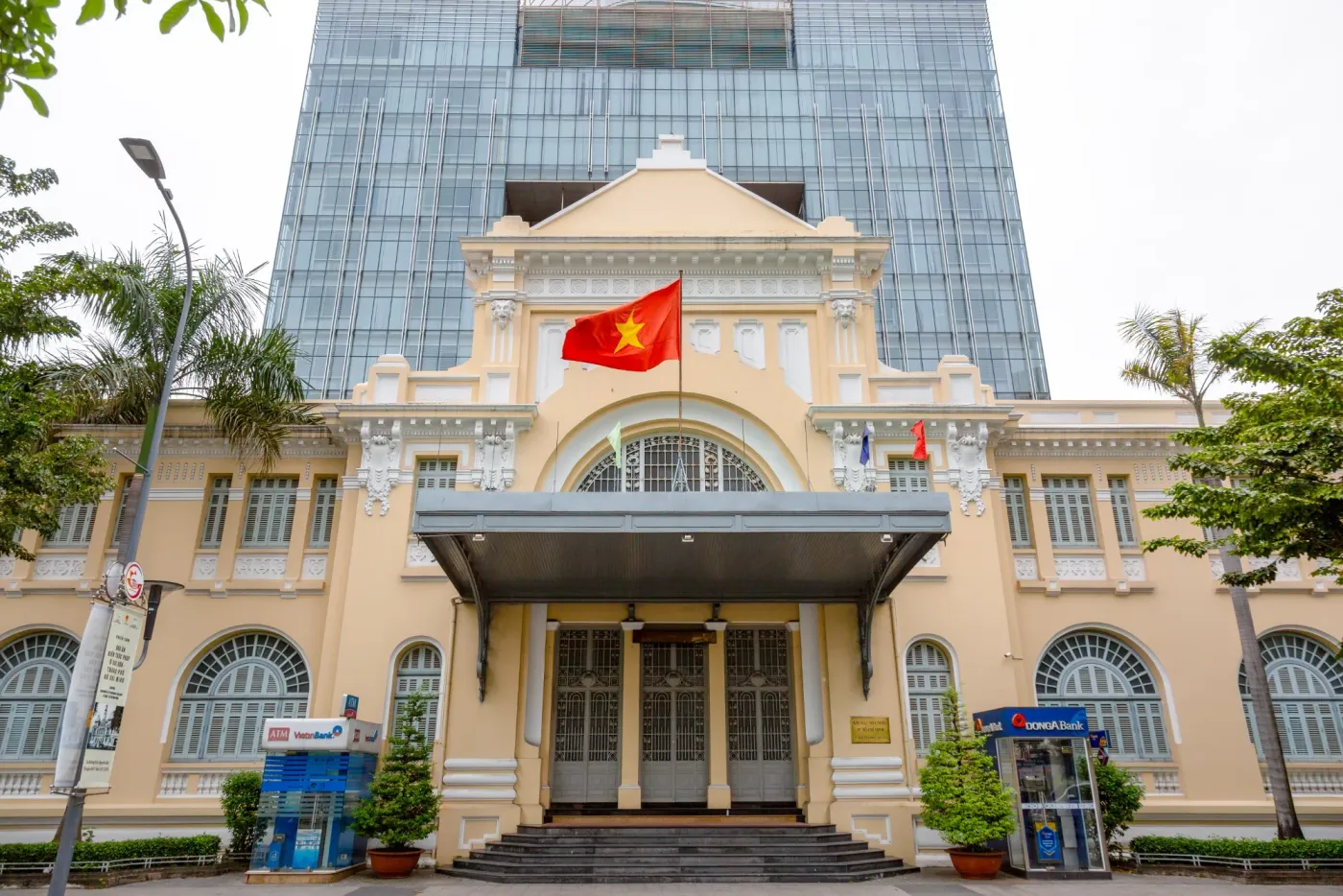 820.000 tỷ trái phiếu Chính phủ đang đè NIM ngân hàng