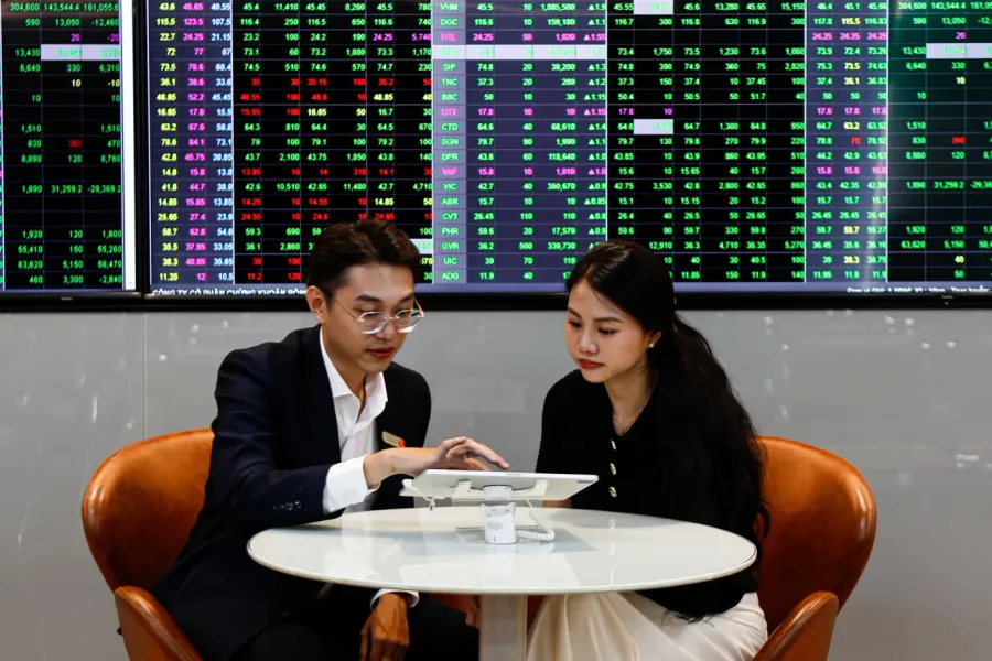Thuế cổ tức 5%: Lợi suất thật thấp hơn công bố