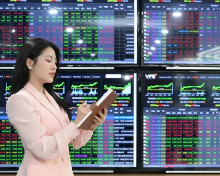 VNM ETF adds new names, but pressure shifts to VIC and VHM
