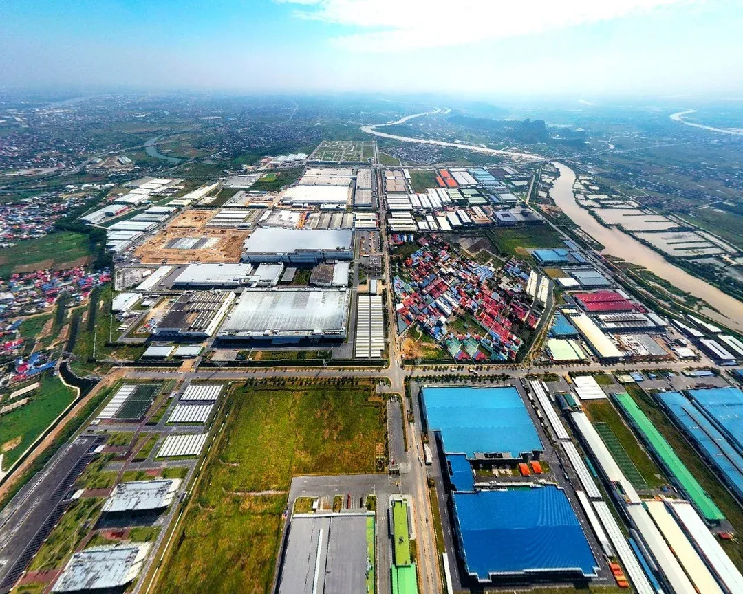 FDI tăng mạnh, cổ phiếu KCN vẫn phân hóa