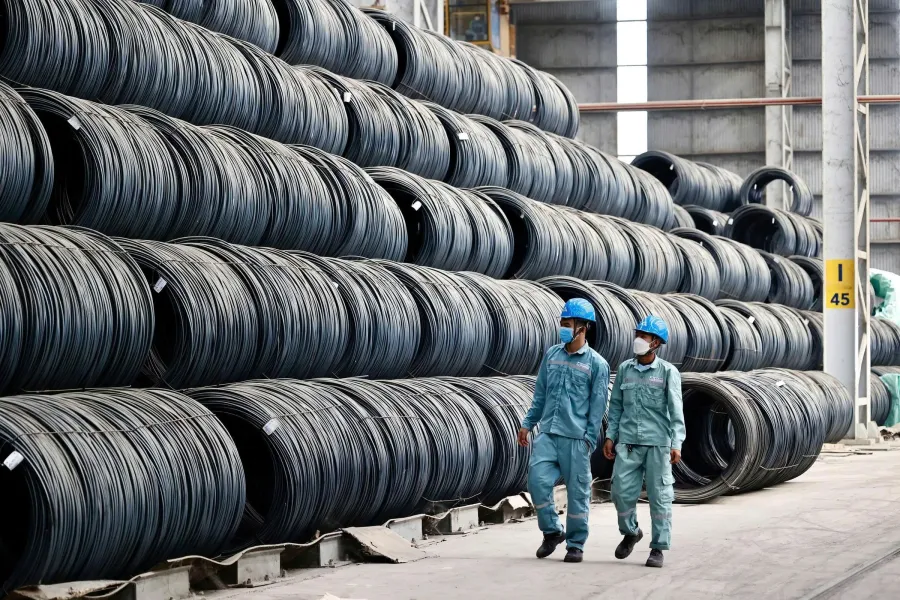 Thép cuộn tại nhà máy Hòa Phát