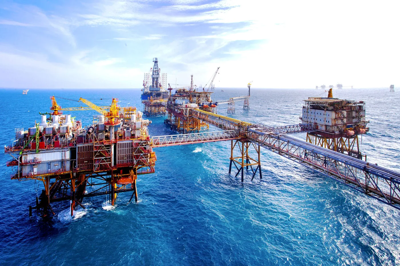 VN-Index ngược nhịp châu Á, tiền chưa lan đều