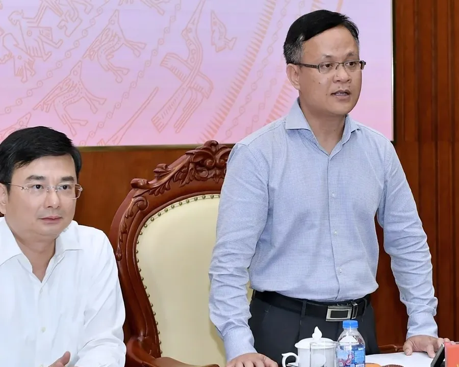 Nới tín dụng, cổ phiếu ngân hàng vẫn phân hóa