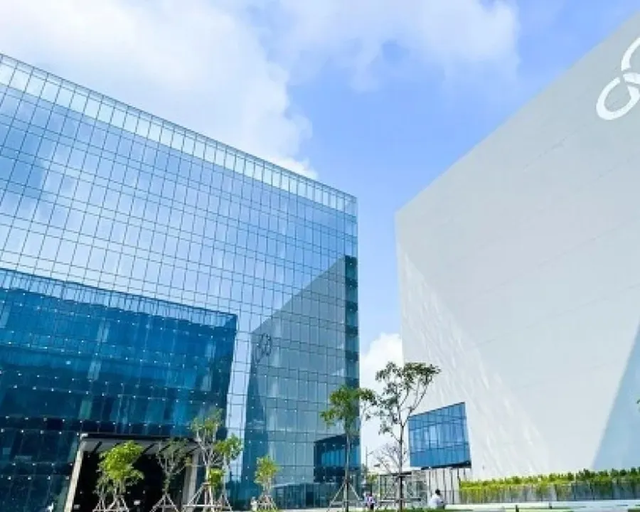 Decree 260 Takes Effect, Tech Stocks Still Diverge