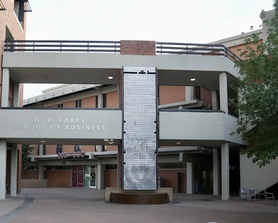 Khuôn viên W. P. Carey School of Business