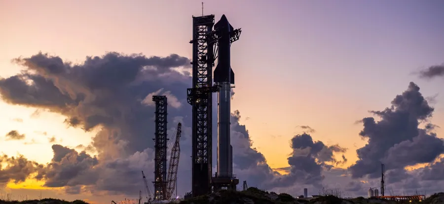 Tên lửa SpaceX rời bệ phóng