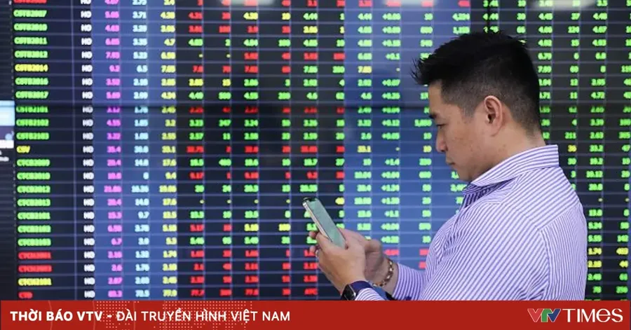 Bảng giá chứng khoán với các mã tăng giảm đan xen