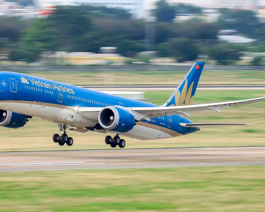 Record Revenue, Vietnam Airlines Still Reports a Loss