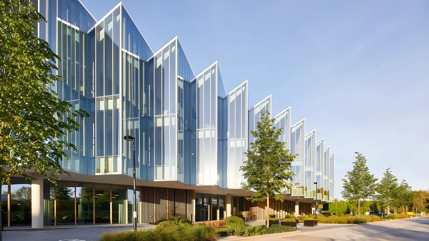AstraZeneca và BMS mới ở bàn thảo luận
