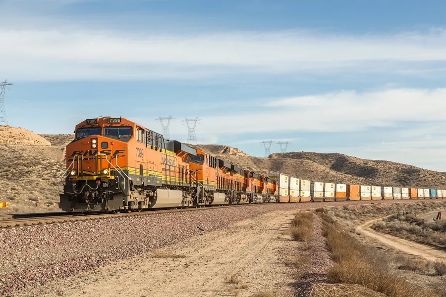 Tàu hàng BNSF là một trong các hoạt động kinh doanh cốt lõi của Berkshire
