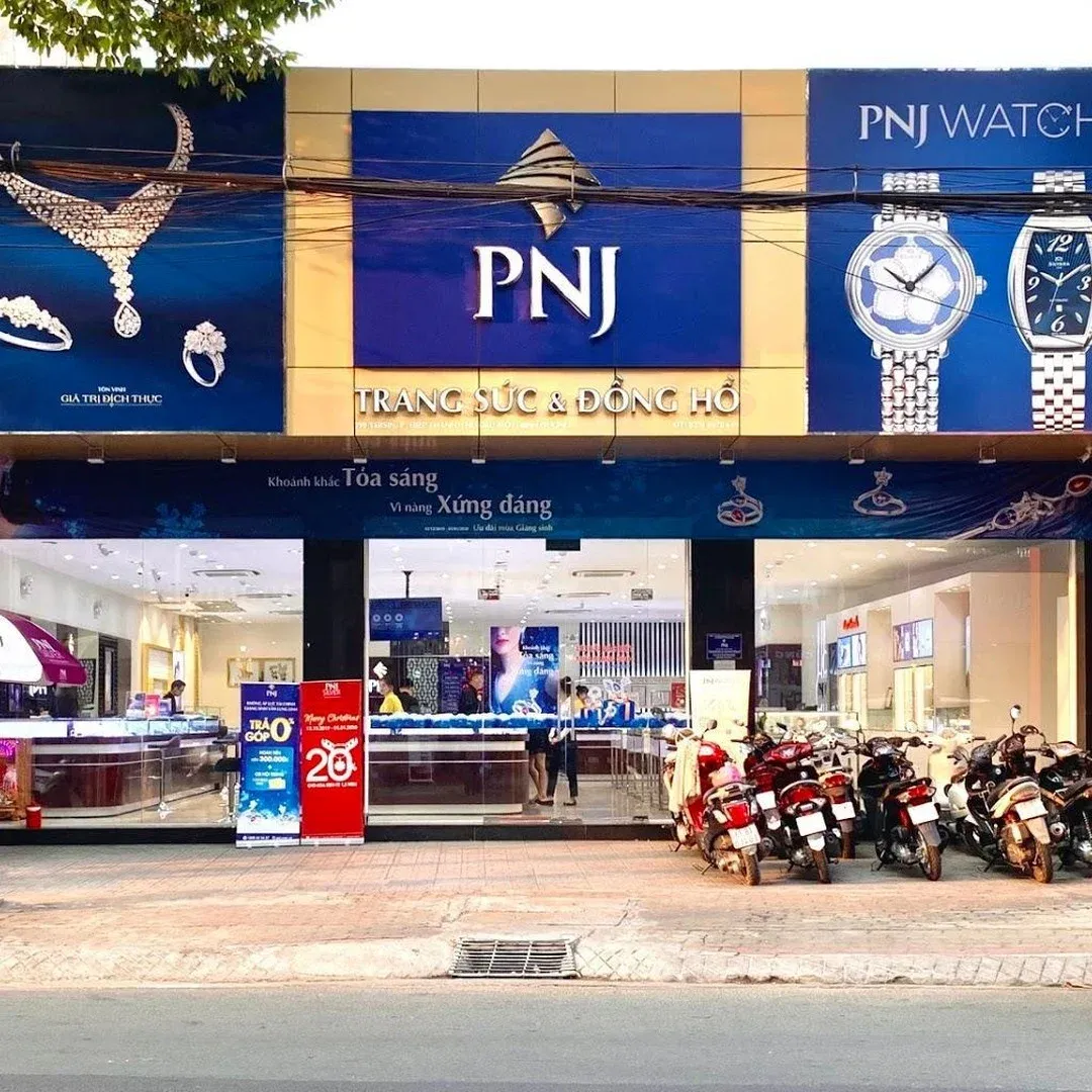 PNJ tăng trần: pháp lý thắng thế trước sóng giá vàng