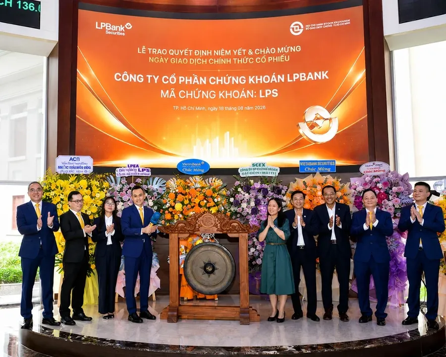 Cùng phiên, cùng ngành: SSI tăng, LPS giảm sàn