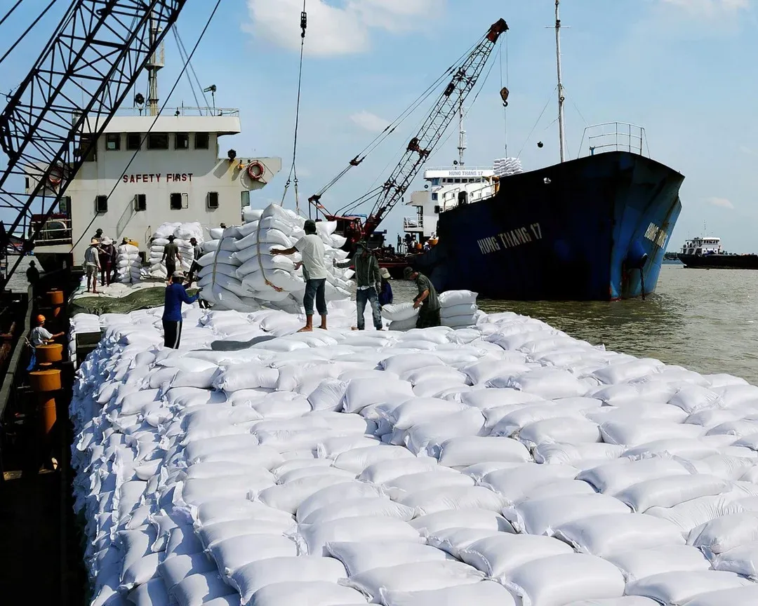 Rice Prices Rise 4 Months Straight, PH Tariff Falls Along