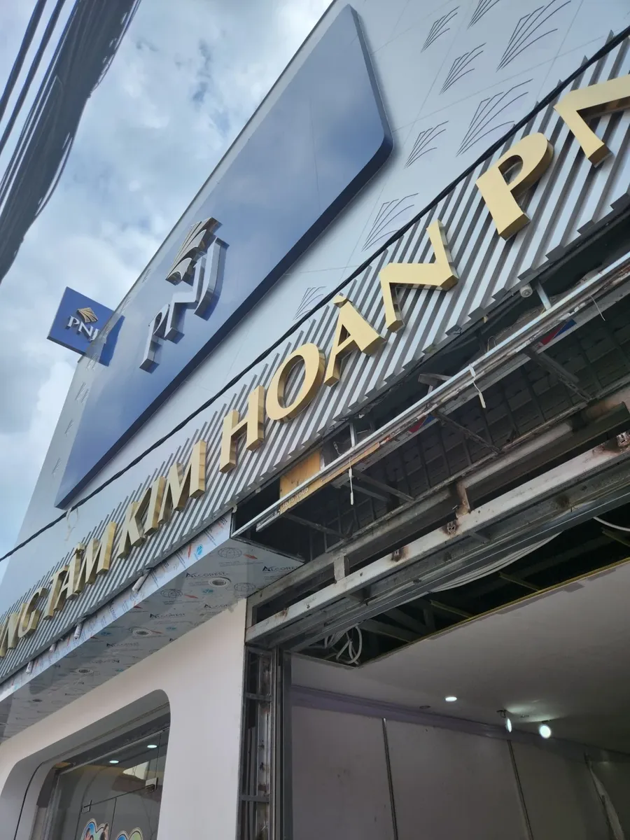 Cửa hàng trang sức PNJ tại Việt Nam