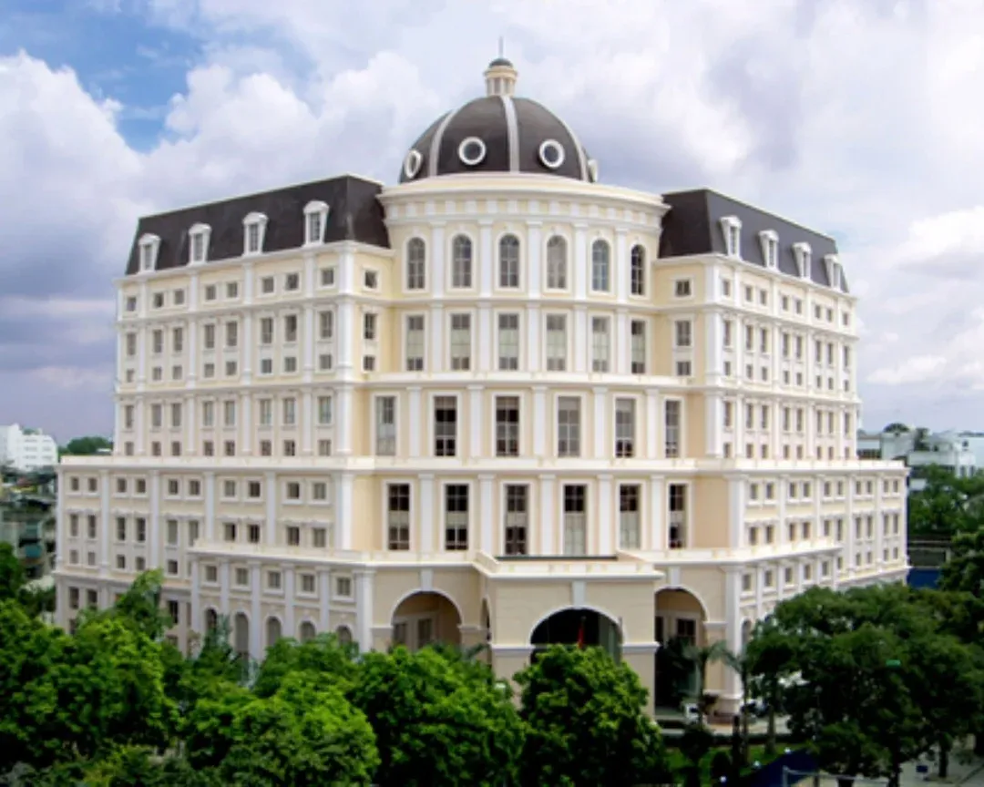 Domestic Bonds at 4.5%, Proposed USD Debt at 7%