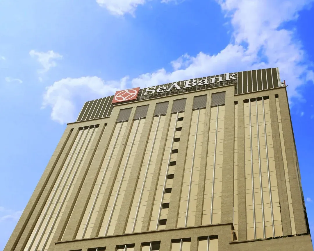 SSB Hits Record High as Leaders' Relatives Register to Sell