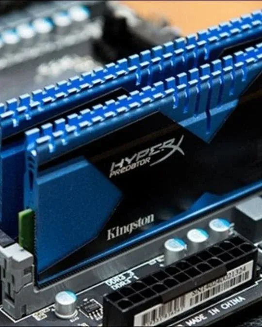 Chip nhớ DRAM trên bảng mạch, nguồn hàng nhập khẩu chính khiến kim ngạch điện tử tăng vọt