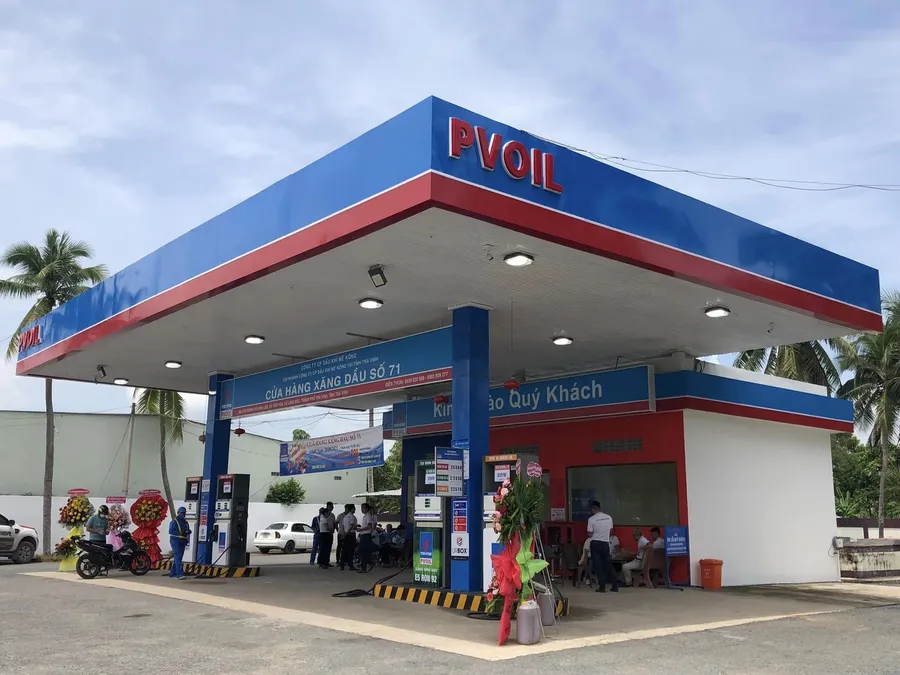 Cửa hàng xăng dầu PVOIL, doanh nghiệp đầu mối có số dư quỹ bình ổn âm tại ngày 24/9
