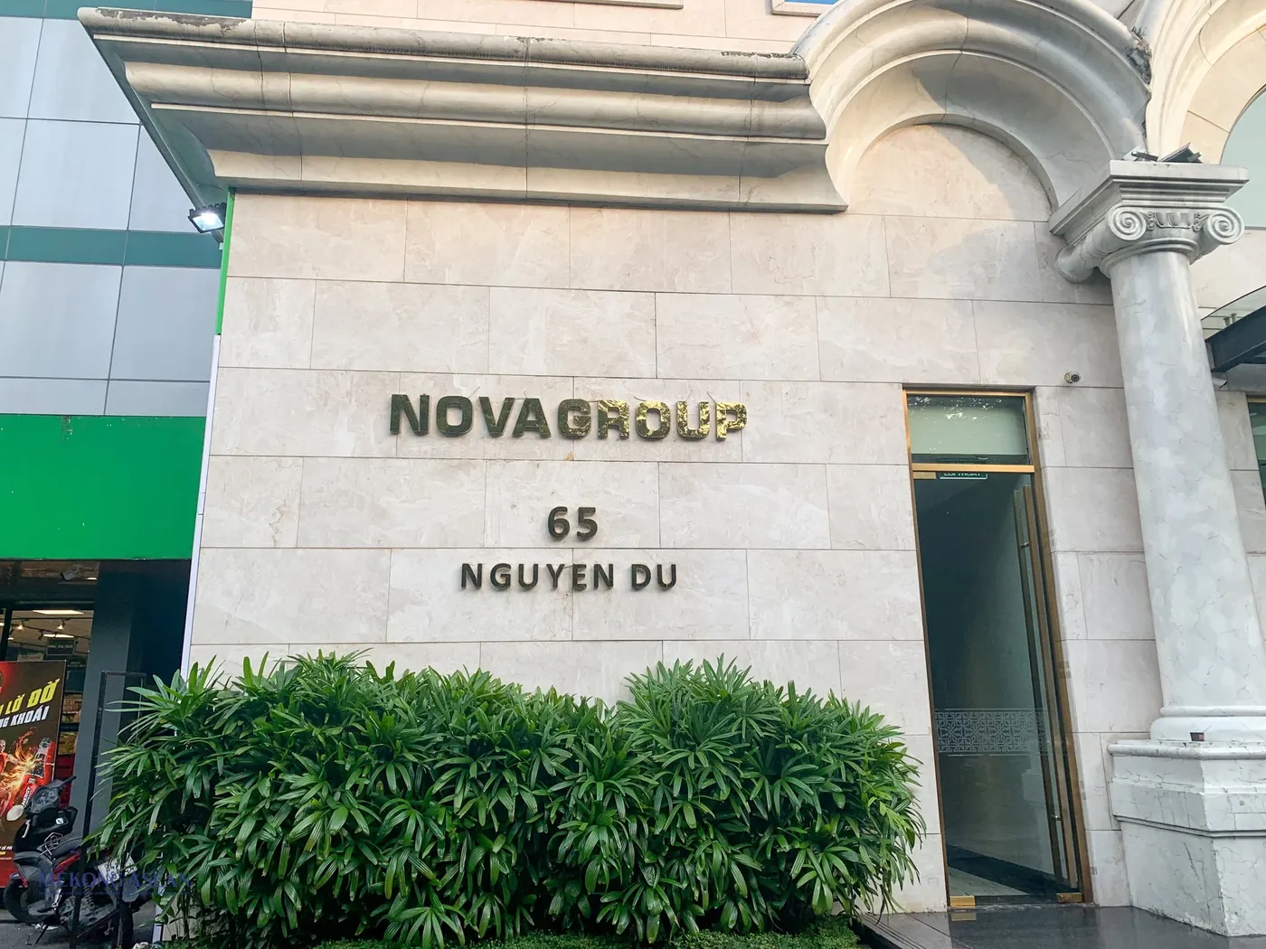 NVL nằm sàn trước ngày chốt quyền mua giá 10.000 đồng