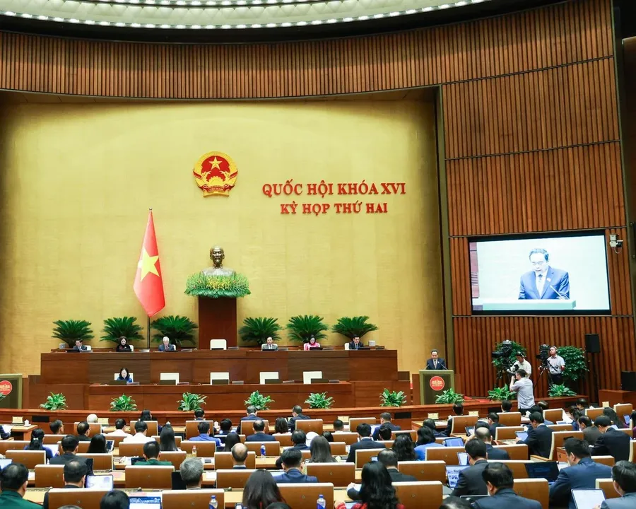 Hội trường Quốc hội trong kỳ họp thứ hai, khóa XVI